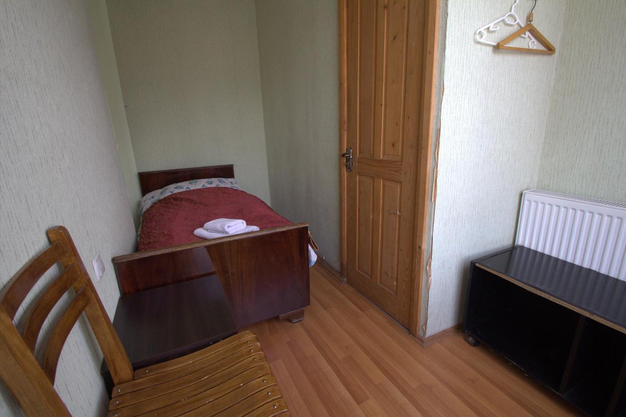 מסטיה Eka&Nino Guesthouse מראה חיצוני תמונה